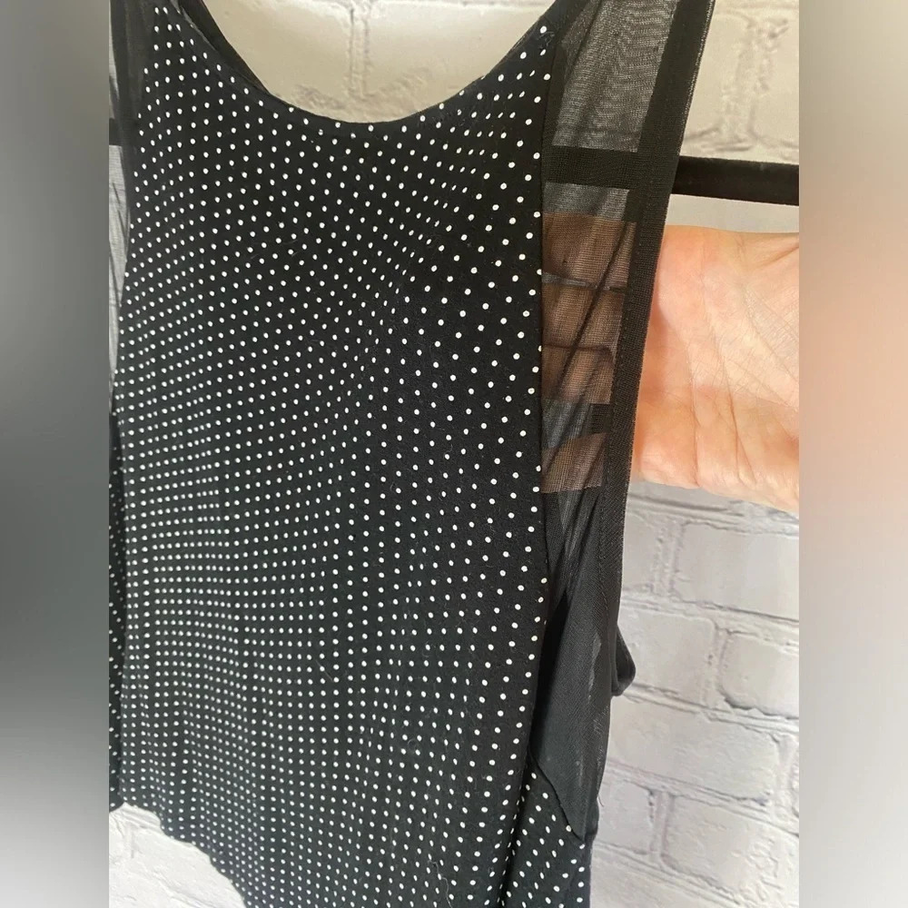 5/$20 Women’s Forever 21 Retro Polka Dot Mesh Crop Tank‎ Black White Small - Picture 4 of 8